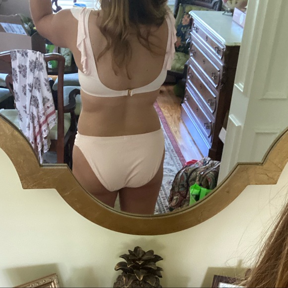 Light Pink Ruffle Bikini Set - Picture 2 of 5